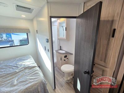 2024 Sunseeker LE 2550DSLE Ford - Photo 30