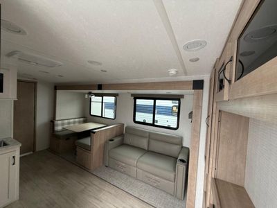 2025 Palomino SolAire - Photo 46