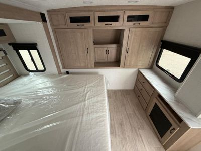 2025 Palomino SolAire - Photo 43