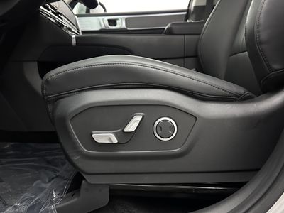 2026 Hyundai Santa Fe - Photo 12