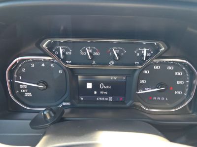2020 GMC Sierra 1500 — interior view