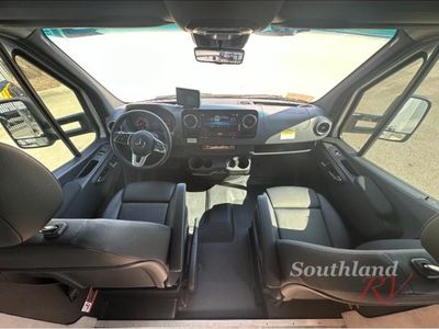 2024 Pleasure-Way Plateau XLTS - Photo 10