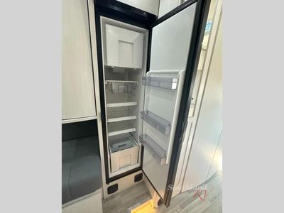 2024 Pleasure-Way Plateau XLTS - Photo 16