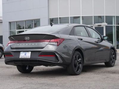 2026 Hyundai Elantra - Photo 16