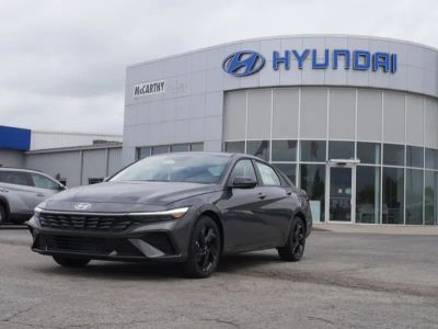 2026 Hyundai Elantra - Photo 5