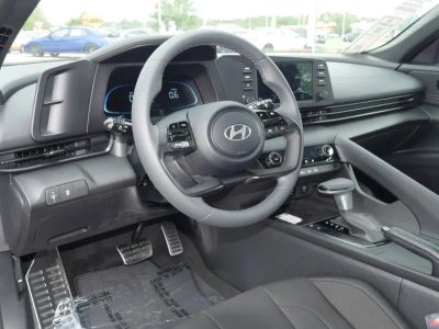 2026 Hyundai Elantra - Photo 33