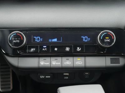 2026 Hyundai Elantra - Photo 41