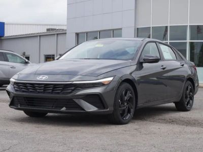 2026 Hyundai Elantra - Photo 4