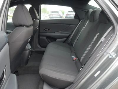 2026 Hyundai Elantra - Photo 25