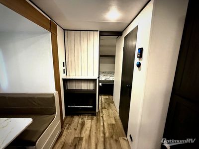 2025 Dutchmen Aspen Trail LE - Photo 15
