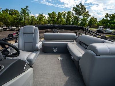 2023 Regency 250 LE3 Sport - Photo 12
