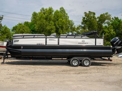 2023 Regency 250 LE3 Sport - Photo 3
