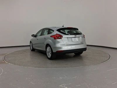 2015 Ford Focus Hatchback - Photo 3