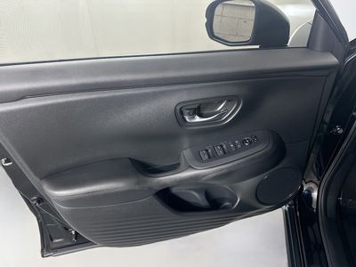 2023 Honda HR-V — photo 17 view
