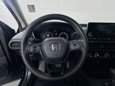 2023 Honda HR-V — photo 8 view
