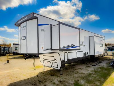 2026 Forest River RV Cherokee Rogue Store - Photo 7