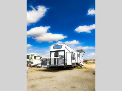 2026 Forest River RV Cherokee Rogue Store - Photo 10