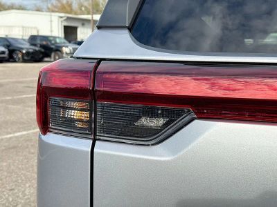 2026 Subaru Outback — photo 10 view