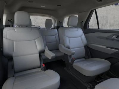 2026 Ford Explorer — photo 11 view