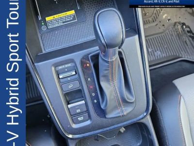 2023 Honda CR-V Hybrid Sport Touring — photo 22 view