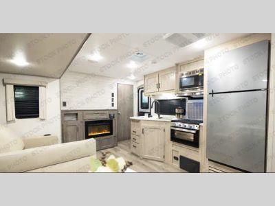 2026 Coachmen RV Catalina Legacy Edition - Photo 3