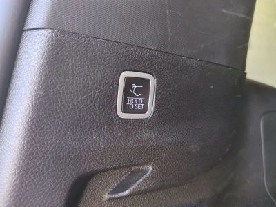 2024 Jeep Wagoneer L — photo 15 view