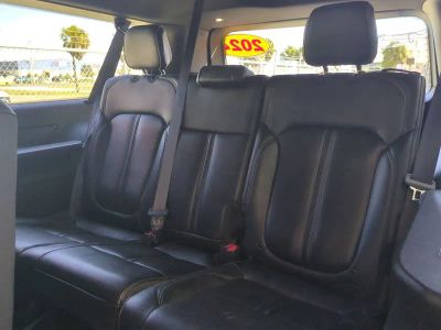 2024 Jeep Wagoneer L — photo 16 view
