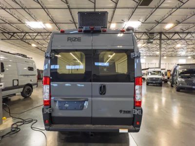 2027 Thor Motor Coach RIZE — photo 21 view