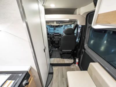 2027 Thor Motor Coach RIZE — detail view