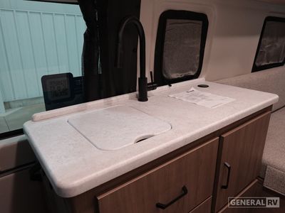 2026 Thor Motor Coach Sequence Sport - Photo 7