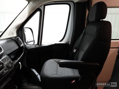 2026 Thor Motor Coach Sequence Sport - Photo 11