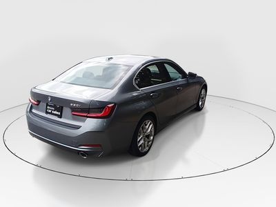 2025 BMW 3 Series - Photo 7