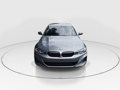 2025 BMW 3 Series - Photo 2