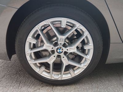 2025 BMW 3 Series - Photo 10