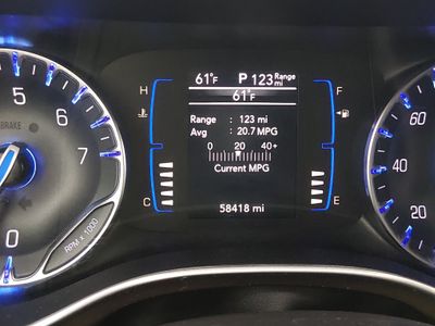 2022 Chrysler Voyager - Photo 14