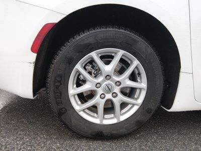 2022 Chrysler Voyager - Photo 10