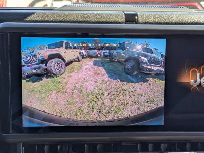 2026 Jeep Wrangler — photo 25 view