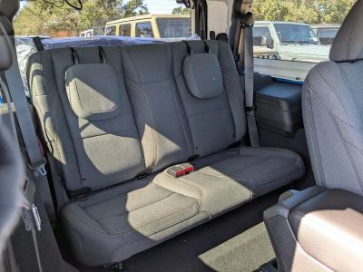 2026 Jeep Wrangler — photo 16 view