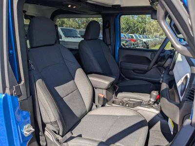 2026 Jeep Wrangler — photo 15 view