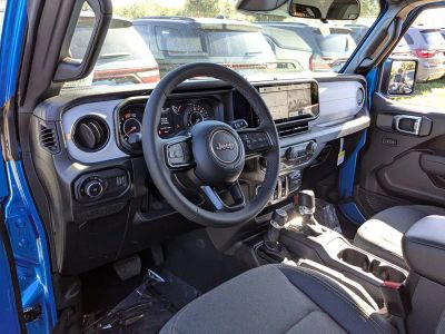 2026 Jeep Wrangler — photo 23 view