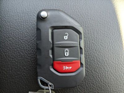2026 Jeep Wrangler — photo 33 view