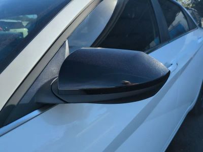 2026 Hyundai ELANTRA — photo 12 view
