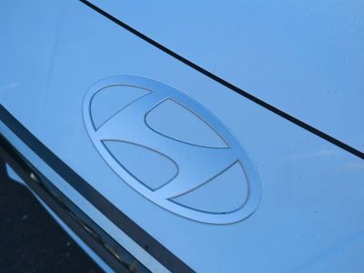 2026 Hyundai ELANTRA — photo 13 view
