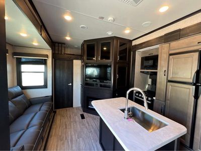 2023 JAYCO SEISMIC - Photo 5