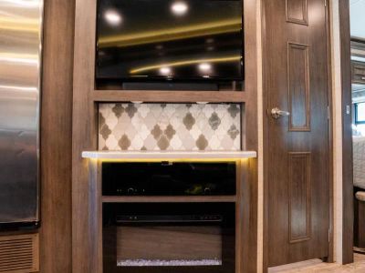 2022 Jayco SENECA - Photo 7