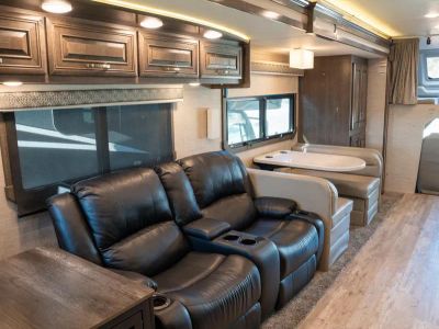 2022 Jayco SENECA - Photo 13