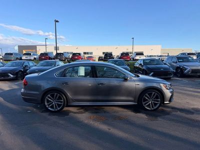 2017 Volkswagen Passat R-Line W/Comfort Pkg - Photo 4
