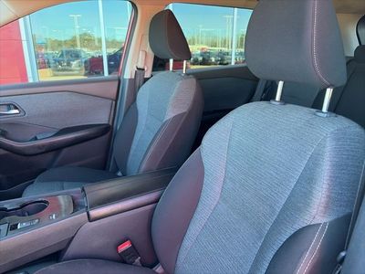 2023 Nissan Rogue - Photo 9