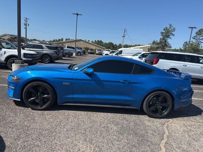 2019 Ford Mustang - Photo 3