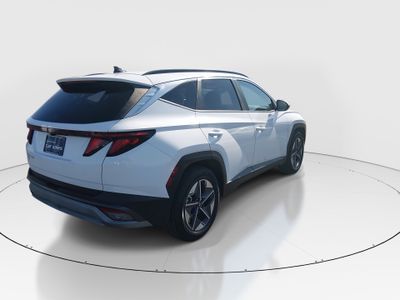 2025 Hyundai Tucson — photo 7 view